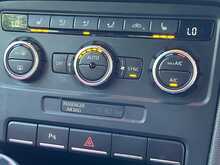 Volkswagen Beetle TSI 60s - U15583