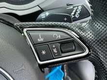 Audi Q3 TFSI S line Edition - U15586