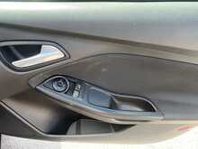 Ford Focus TDCi Zetec Navigator - U15608