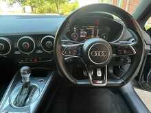 Audi TT TFSI Black Edition - U15626