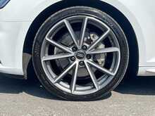 Audi A4 TDI S line - U15635