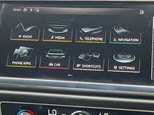 Audi Q3 TDI S line - U15652