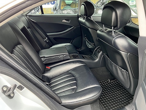 3.0 CLS320 CDI Coupe 4dr Diesel 7G-Tronic (200 g/km, 221 bhp)