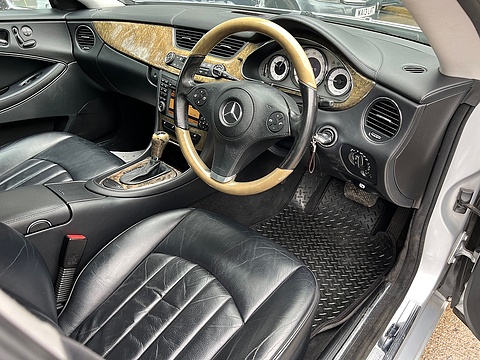 3.0 CLS320 CDI Coupe 4dr Diesel 7G-Tronic (200 g/km, 221 bhp)