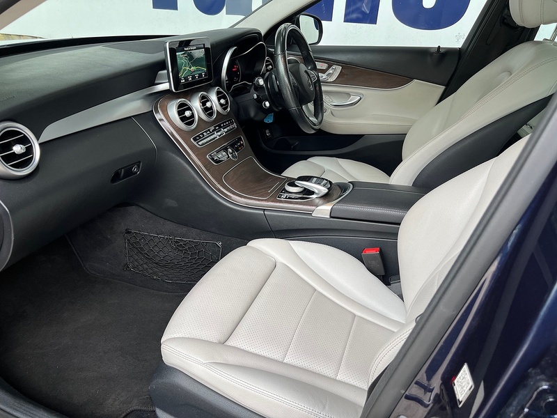 Mercedes-Benz 2.1 C300dh Sport (Premium) Estate 5dr Diesel Hybrid G-Tronic+ Euro 6 (s/s) (231 ps)