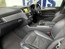 Mercedes-Benz M Class ML350 V6 BlueTEC AMG Line 