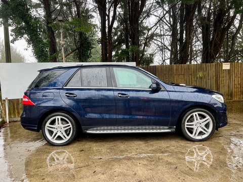 3.0 ML350 V6 BlueTEC AMG Line SUV 5dr Diesel G-Tronic 4WD Euro 6 (s/s) (258 ps)
