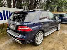 Mercedes-Benz M Class ML350 V6 BlueTEC AMG Line 