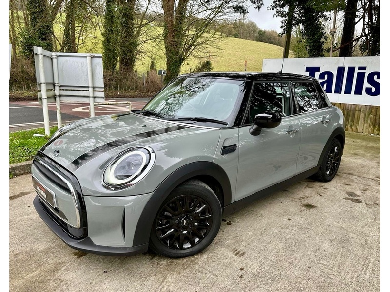 MINI 1.5 Cooper Classic Hatchback 5dr Petrol Manual Euro 6 (s/s) (136 ps)