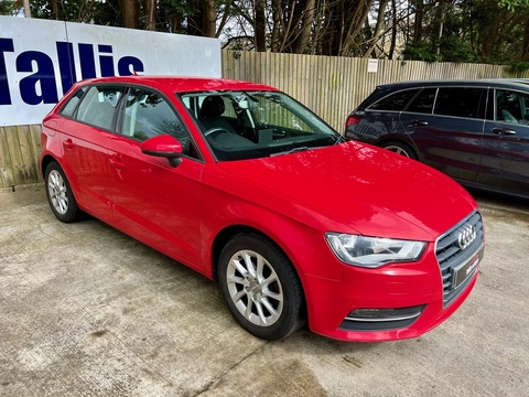 1.6 TDI SE Sportback 5dr Diesel Manual Euro 5 (s/s) (105 ps)