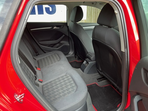 1.6 TDI SE Sportback 5dr Diesel Manual Euro 5 (s/s) (105 ps)