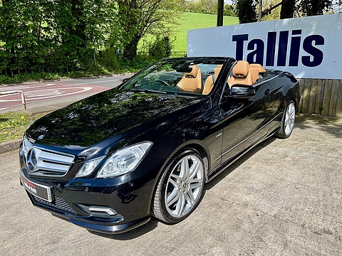 2.1 E250 CDI BlueEfficiency Sport Cabriolet 2dr Diesel Tiptronic Euro 5 (204 ps)