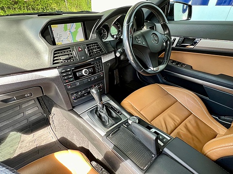 2.1 E250 CDI BlueEfficiency Sport Cabriolet 2dr Diesel Tiptronic Euro 5 (204 ps)