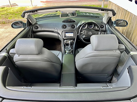 5.0 SL500 Convertible 2dr Petrol Automatic (304 g/km, 306 bhp)