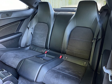 C180 AMG Sport Edition Coupe 1.6 Manual Petrol