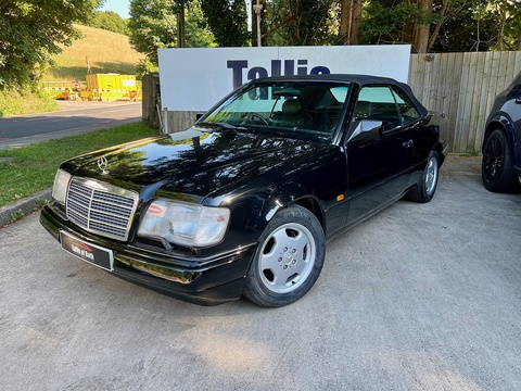 E320 3.2 2dr Convertible Automatic Petrol