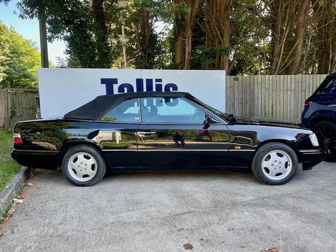 E320 3.2 2dr Convertible Automatic Petrol