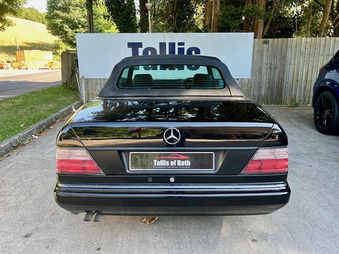 E320 3.2 2dr Convertible Automatic Petrol