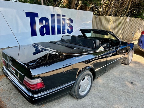 E320 3.2 2dr Convertible Automatic Petrol