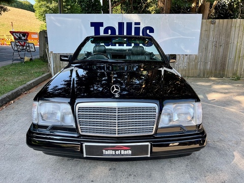 E320 3.2 2dr Convertible Automatic Petrol