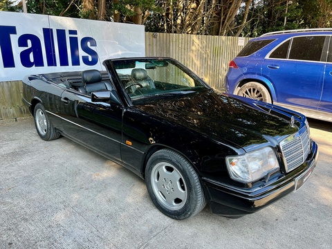 E320 3.2 2dr Convertible Automatic Petrol