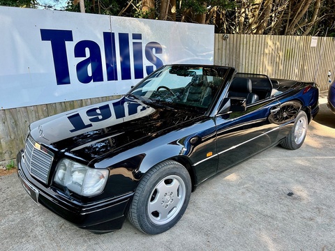 E320 3.2 2dr Convertible Automatic Petrol