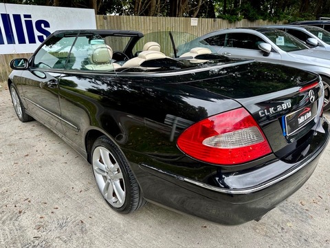3.0 CLK280 Avantgarde Cabriolet 2dr Petrol 7G-Tronic (227 g/km, 231 bhp)
