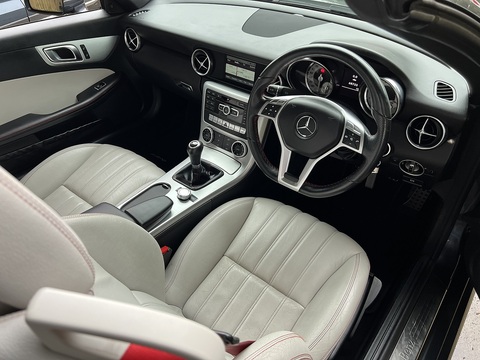 1.8 SLK200 AMG Sport Convertible 2dr Petrol Manual Euro 5 (s/s) (184 ps)