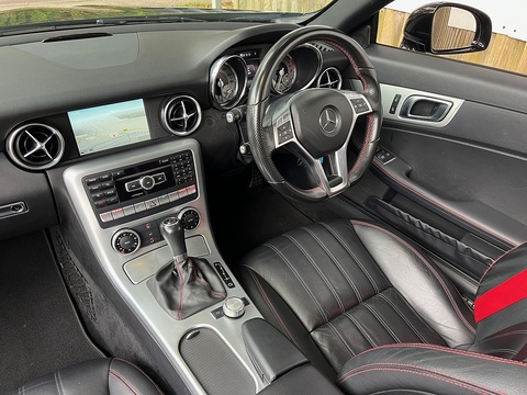 1.8 SLK200 AMG Sport Convertible 2dr Petrol G-Tronic+ Euro 5 (s/s) (184 ps)