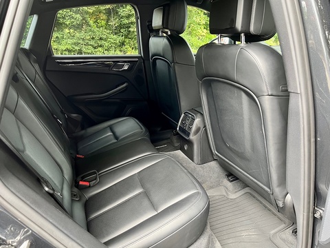 TD V6 S SUV 3.0 Automatic Diesel