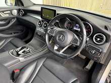 Mercedes-Benz GLC GLC250d AMG Line 