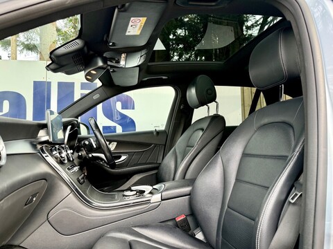 2.1 GLC250d AMG Line (Premium Plus) SUV 5dr Diesel G-Tronic 4MATIC Euro 6 (s/s) (204 ps)