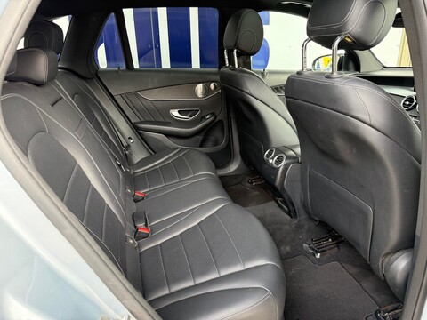 2.1 GLC250d AMG Line (Premium Plus) SUV 5dr Diesel G-Tronic 4MATIC Euro 6 (s/s) (204 ps)
