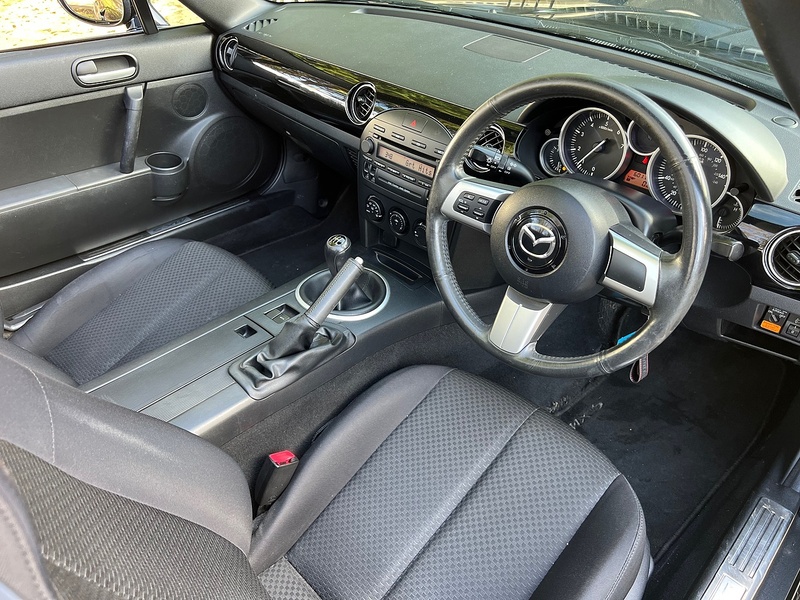 Mazda 1.8i Convertible 2dr Petrol Manual Euro 4 (126 ps)