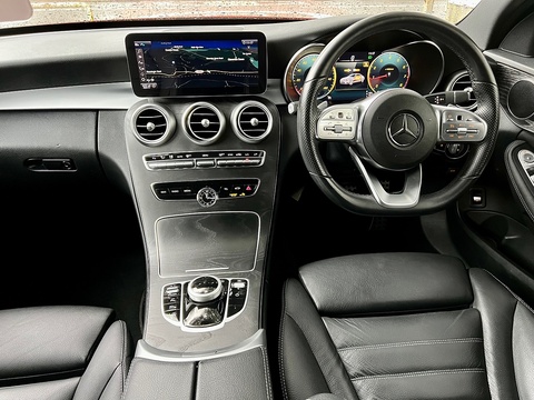 2.0 C300 AMG Line Saloon 4dr Petrol G-Tronic+ Euro 6 (s/s) (258 ps)