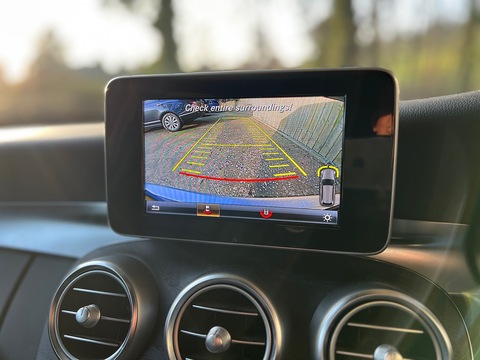 2.1 C220d AMG Line (Premium) Estate 5dr Diesel G-Tronic+ Euro 6 (s/s) (170 ps)