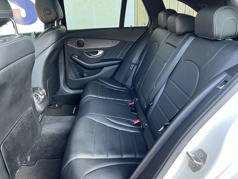 2.1 C220d AMG Line (Premium) Estate 5dr Diesel G-Tronic+ Euro 6 (s/s) (170 ps)