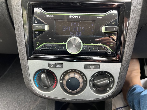 1.4i 16v SXi Hatchback 3dr Petrol Manual (129 g/km, 99 bhp)