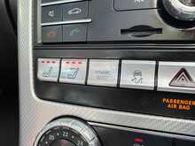 Mercedes-Benz SLC SLC250d AMG Line 