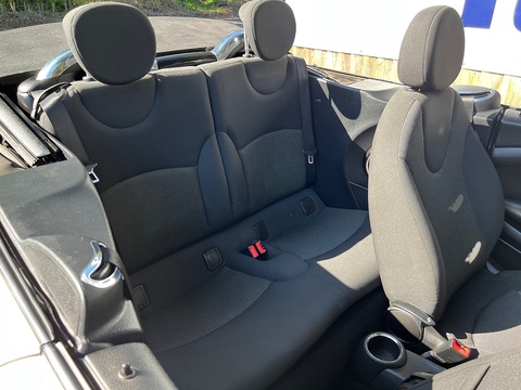 1.6 One Convertible 2dr Petrol Manual Euro 5 (98 ps)