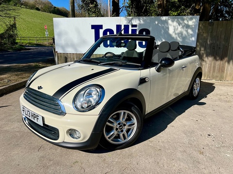 1.6 One Convertible 2dr Petrol Manual Euro 5 (98 ps)