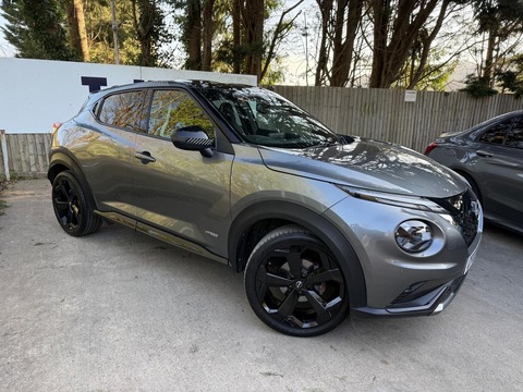 1.6 Premiere Edition SUV 5dr Petrol Hybrid Auto Euro 6 (143 ps)