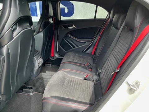 2.0 A45 AMG Hatchback 5dr Petrol SpdS DCT 4MATIC Euro 6 (s/s) (360 ps)