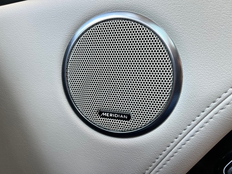 P400e Vogue SUV 2.0 Automatic Petrol Plug-in Hybrid