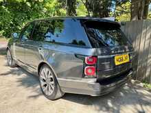 Land Rover Range Rover P400e Vogue 
