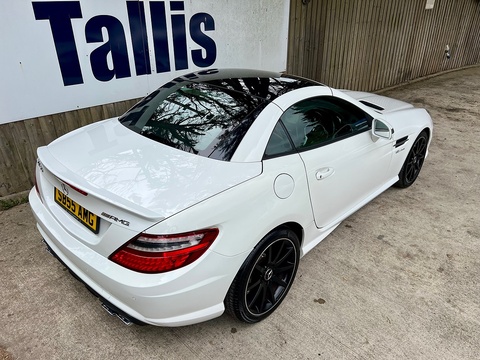 5.5 SLK55 V8 AMG Convertible 2dr Petrol SpdS+7GT Euro 6 (s/s) (421 ps)