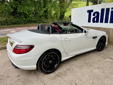 5.5 SLK55 V8 AMG Convertible 2dr Petrol SpdS+7GT Euro 6 (s/s) (421 ps)