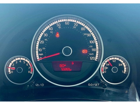 1.0 High up! Hatchback 5dr Petrol Manual Euro 5 (75 ps)