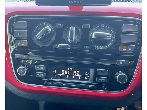 1.0 High up! Hatchback 5dr Petrol Manual Euro 5 (75 ps)