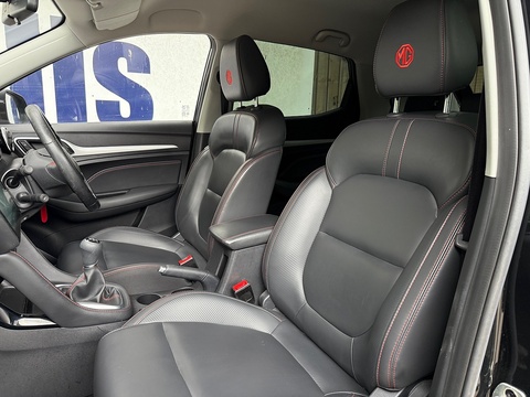 1.5 VTi-TECH Exclusive SUV 5dr Petrol Manual Euro 6 (s/s) (106 ps)